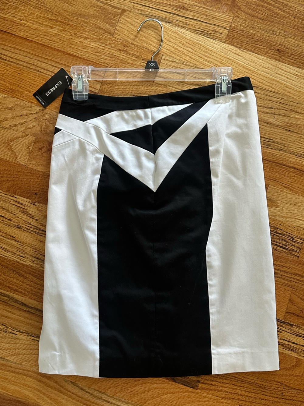 NWT Express Black & White Colorblock Pencil Skirt